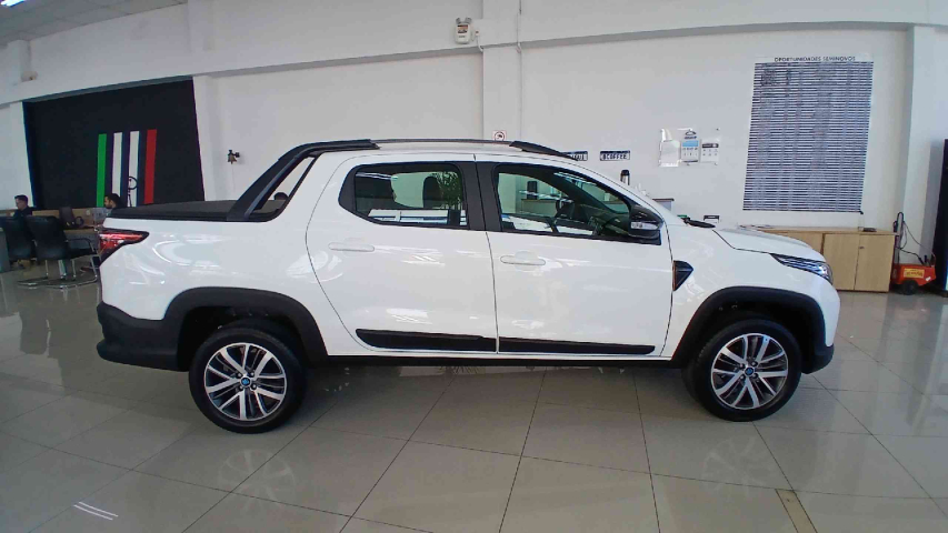 fiat strada 1.3 firefly flex volcano cd cvt 4p automatico 20266