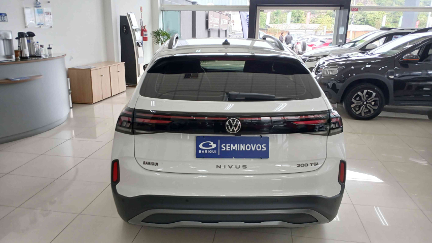 volkswagen nivus 1.0 200 tsi total flex comfortline automatico 5p 20263