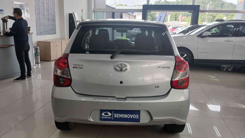 toyota etios 1.5 x plus 16v flex 4p manual 20193