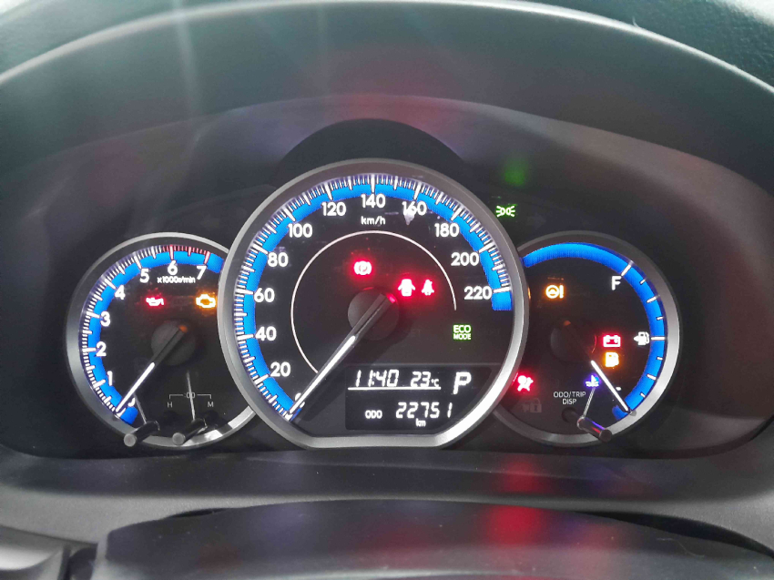 yaris xl 1.5 flex 16v aut hat12