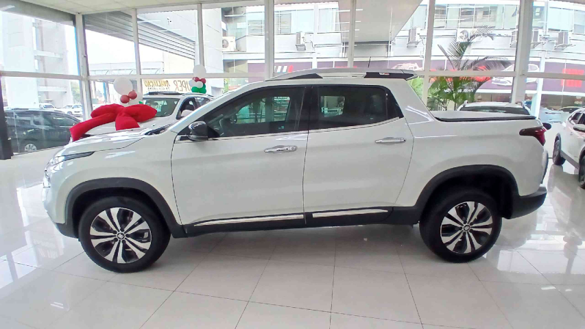fiat toro 1.3 turbo 270 flex volcano at6 4p automatico 20258