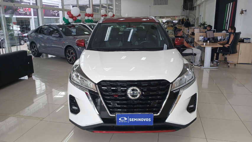 nissan kicks 1.6 16v flexstart xplay xtronic flex 4p automatico 2022
