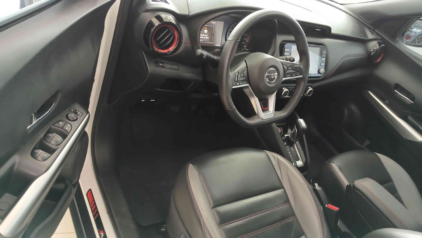 nissan kicks 1.6 16v flexstart xplay xtronic flex 4p automatico 202210