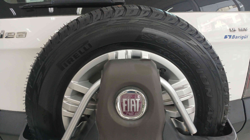 fiat idea 1.8 mpi adventure 16v flex 4p manual semiautomatico 20128
