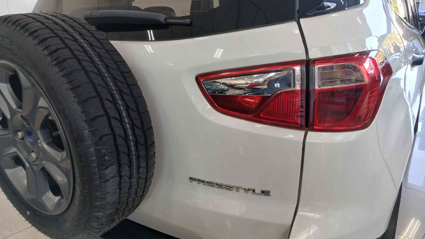 ford ecosport 1.5 ti-vct flex freestyle automatico 4p 201910