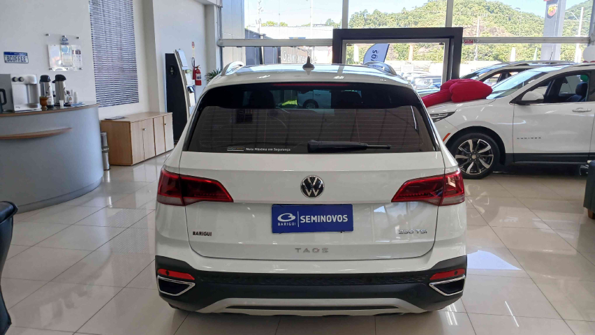 volkswagen taos 1.4 250 tsi total flex highline automatico 4p 20243