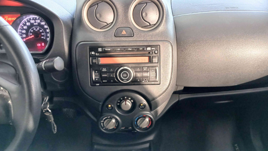 nissan versa 1.6 16v flex sl 4p manual 201413