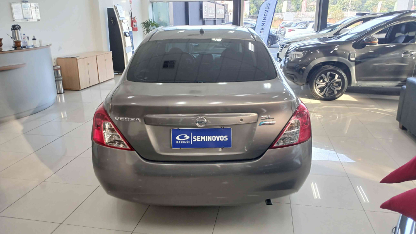 nissan versa 1.6 16v flex sl 4p manual 20143