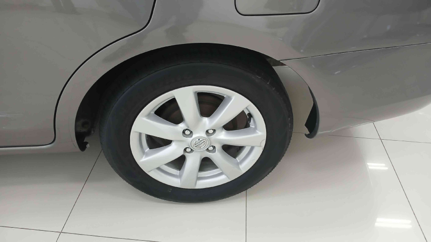 nissan versa 1.6 16v flex sl 4p manual 20148