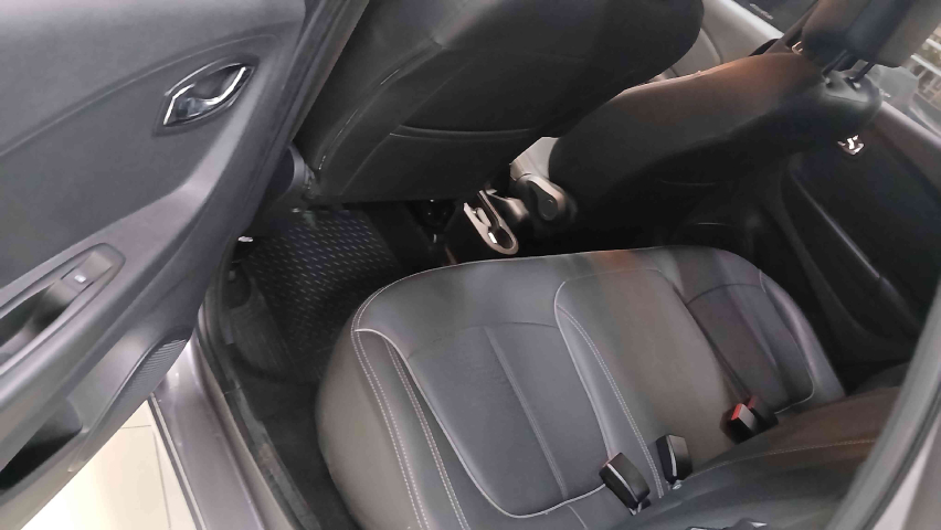 renault captur 1.6 16v sce flex bose x-tronic 4p automatico 202110