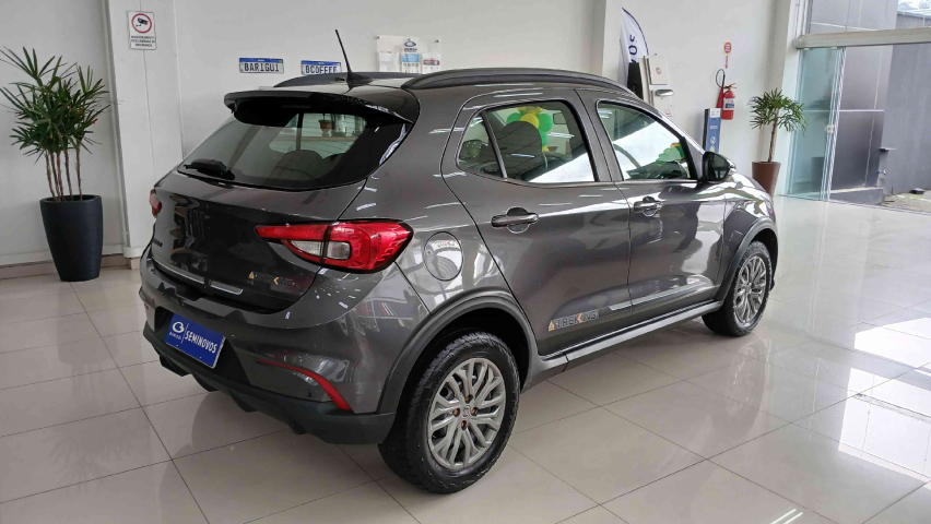 fiat argo 1.3 firefly flex trekking manual 4p 20204