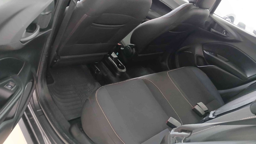 fiat argo 1.3 firefly flex trekking manual 4p 202010