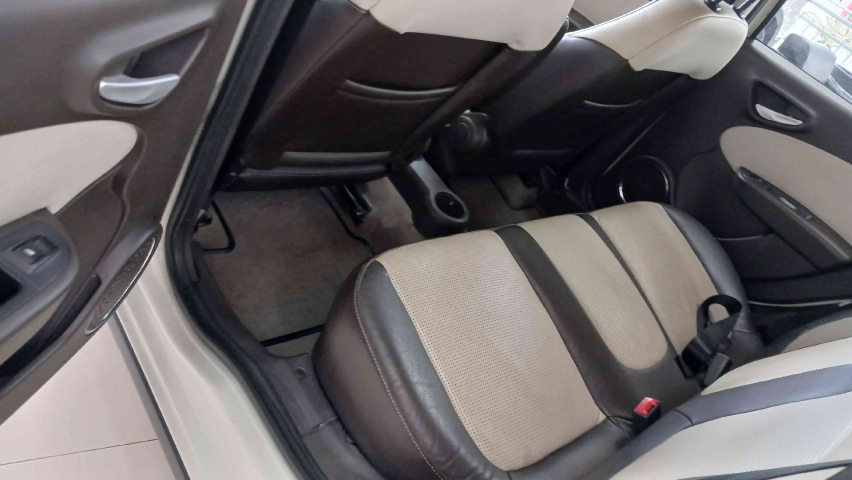 fiat grand siena 1.6 mpi essence sublime 16v flex 4p manual 201510