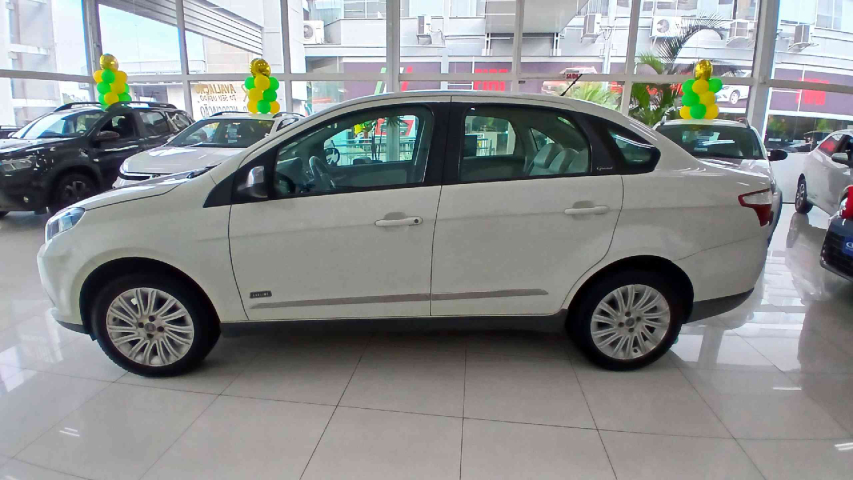 fiat grand siena 1.6 mpi essence sublime 16v flex 4p manual 20157