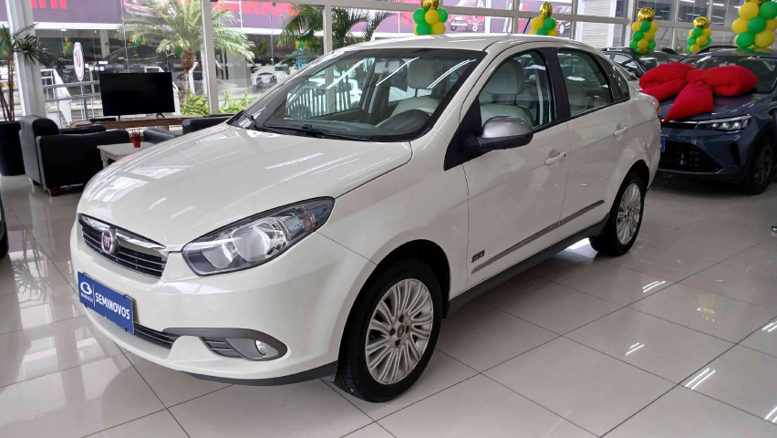 fiat grand siena 1.6 mpi essence sublime 16v flex 4p manual 20151