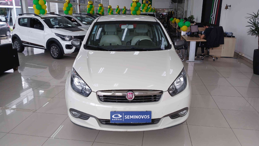 fiat grand siena 1.6 mpi essence sublime 16v flex 4p manual 2015