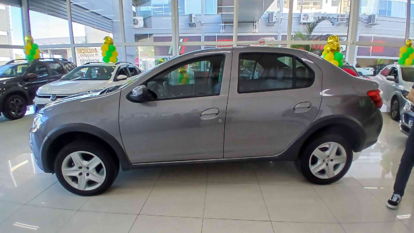 renault logan 1.6 16v sce flex zen x-tronic 4p automatico 20207