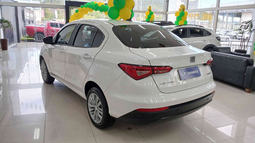 fiat cronos 1.3 firefly flex drive cvt 4p automatico 20254