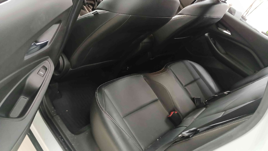 chevrolet montana 1.2 turbo flex premier automatico 4p 202312