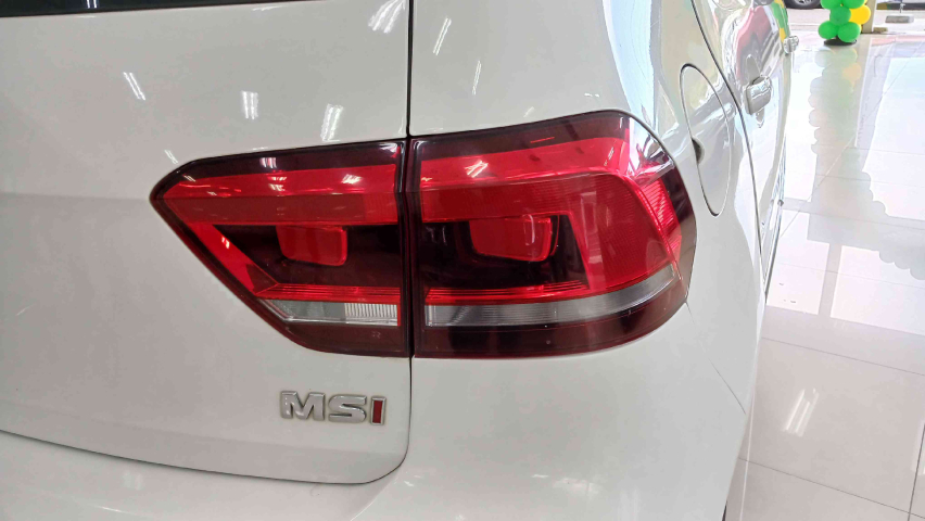 volkswagen fox 1.6 msi highline 16v flex 4p manual 20168