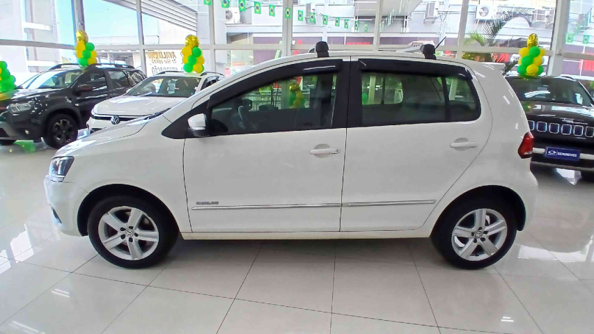 volkswagen fox 1.6 msi highline 16v flex 4p manual 20166