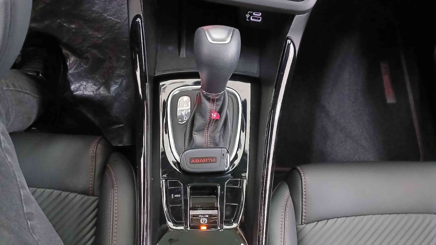fiat pulse 1.3 turbo 270 flex abarth at6 4p automatico 202618