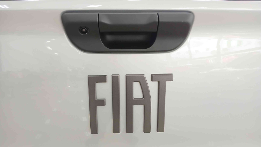 fiat strada 1.0 turbo 200 flex ultra cd cvt 4p automatico 202611
