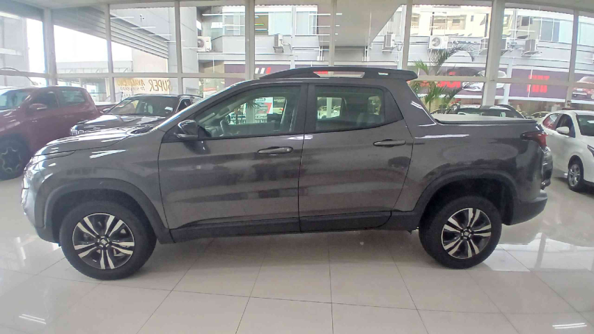 fiat toro 1.3 turbo 270 flex freedom at6 4p automatico 20256
