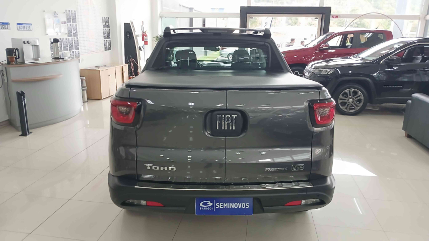 fiat toro 1.3 turbo 270 flex freedom at6 4p automatico 20253