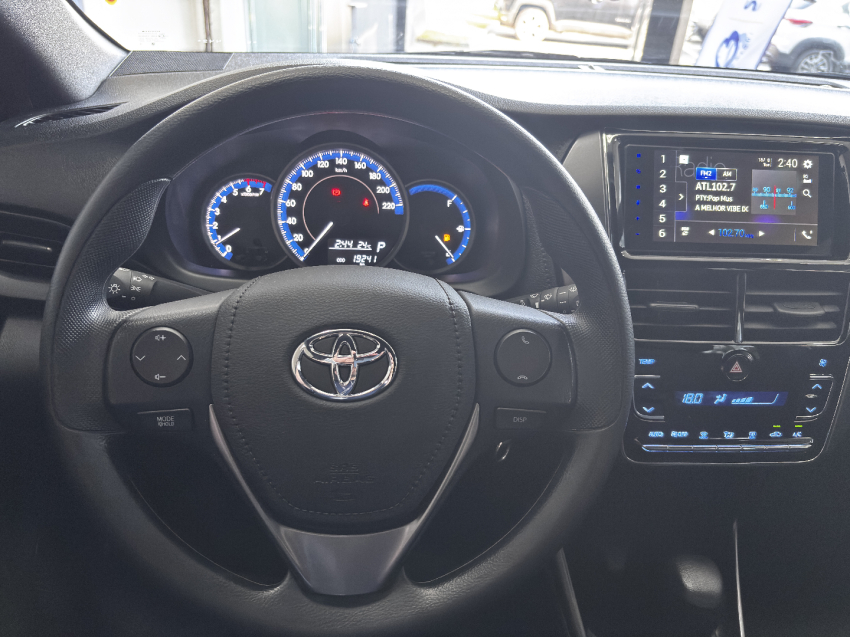 toyota yaris 1.5 16v flex xl multidrive 4p automatico 202510
