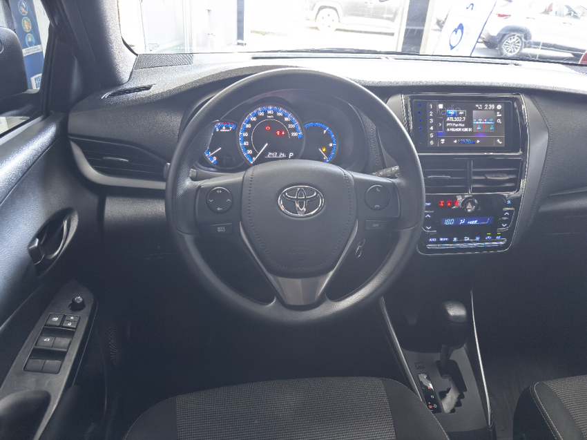 toyota yaris 1.5 16v flex xl multidrive 4p automatico 20259