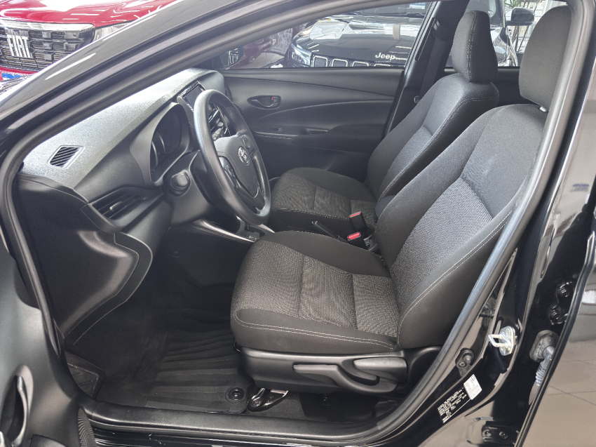toyota yaris 1.5 16v flex xl multidrive 4p automatico 20257