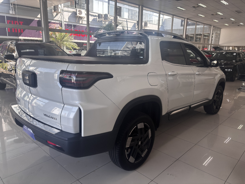 fiat toro 1.3 turbo 270 flex volcano at6 4p automatico 20263