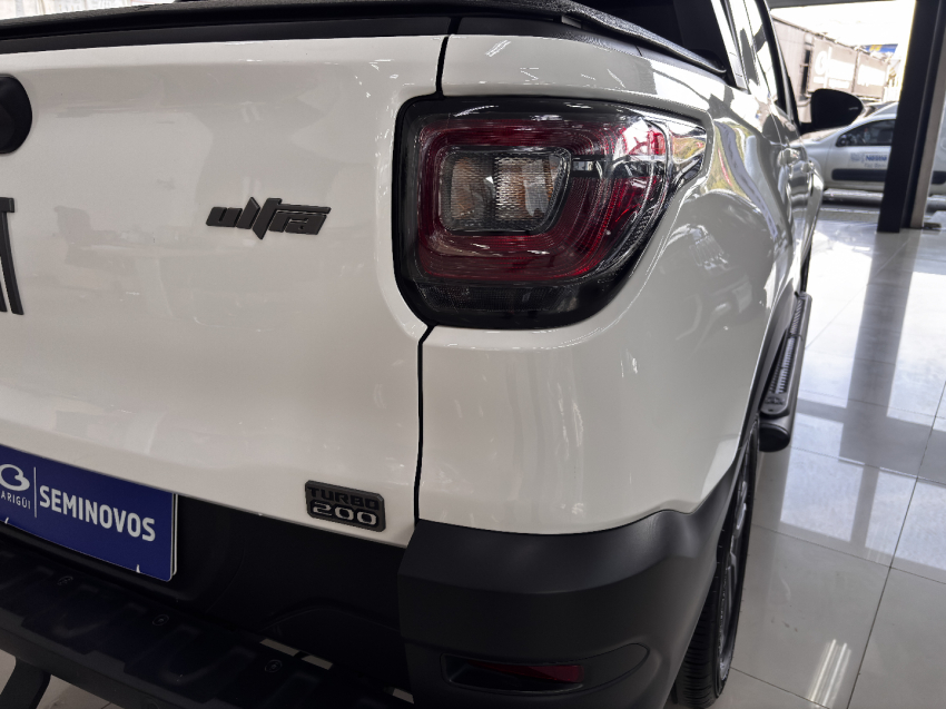 fiat strada 1.0 turbo 200 flex ultra cd cvt 1.3 4p automatico 20257