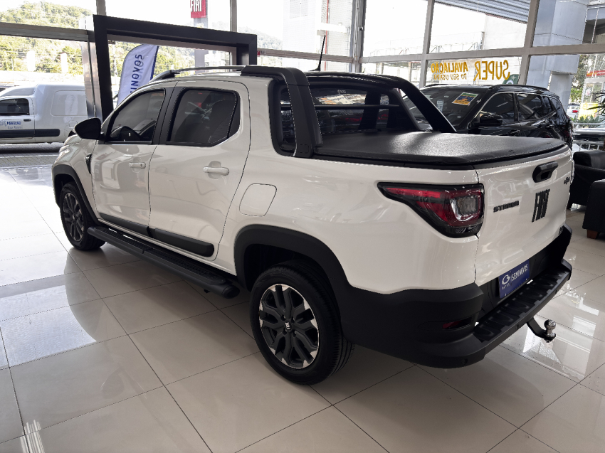 fiat strada 1.0 turbo 200 flex ultra cd cvt 1.3 4p automatico 20254