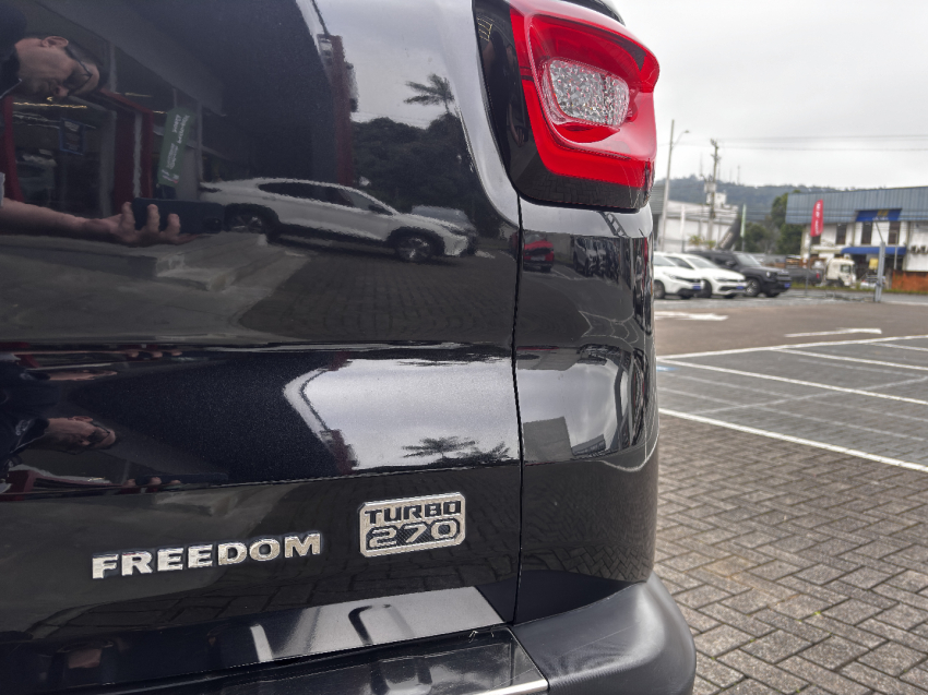 fiat toro 1.3 turbo 270 flex freedom at6 4p automatico 20257