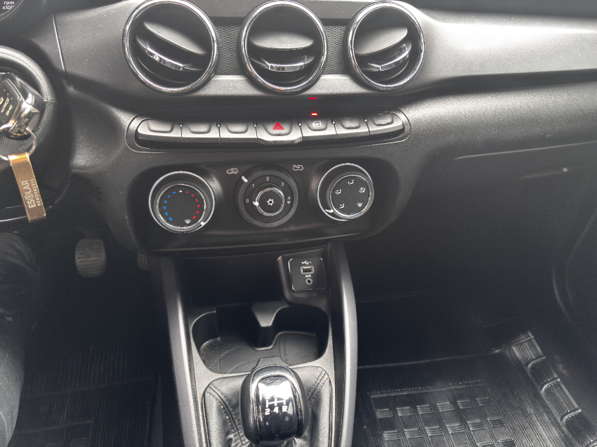 fiat argo 1.3 firefly flex trekking manual 4p automatico 202314