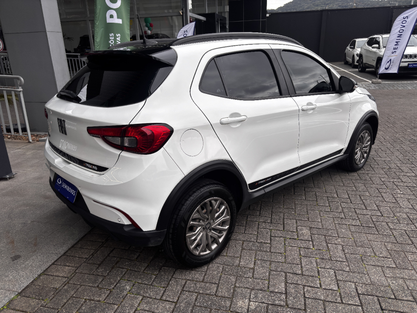 fiat argo 1.3 firefly flex trekking manual 4p automatico 20233