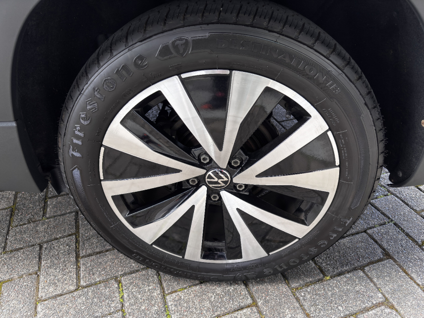 volkswagen taos 1.4 250 tsi total flex highline automatico 4p 202211
