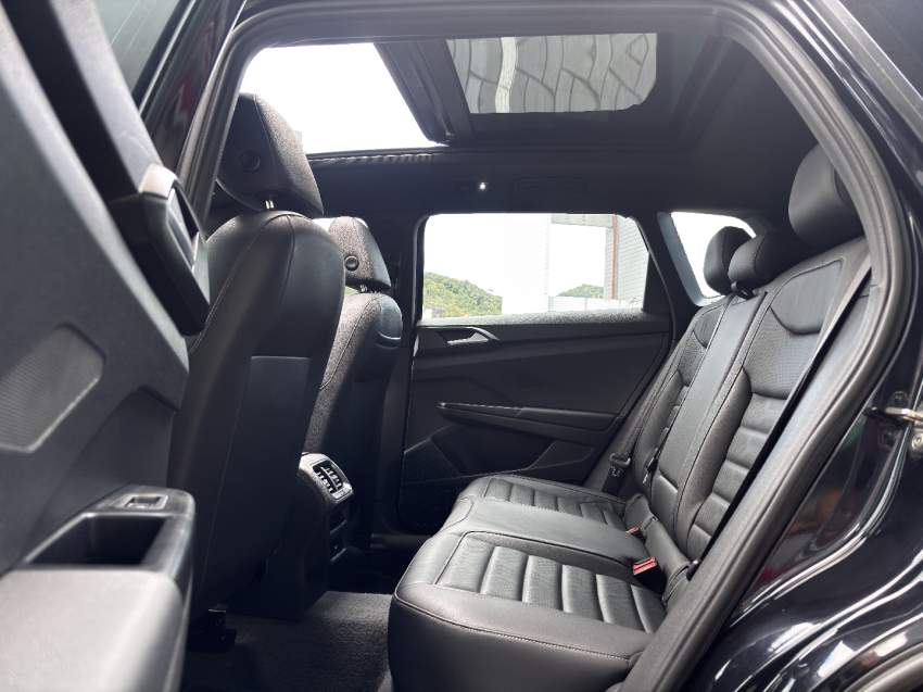volkswagen taos 1.4 250 tsi total flex highline automatico 4p 202214