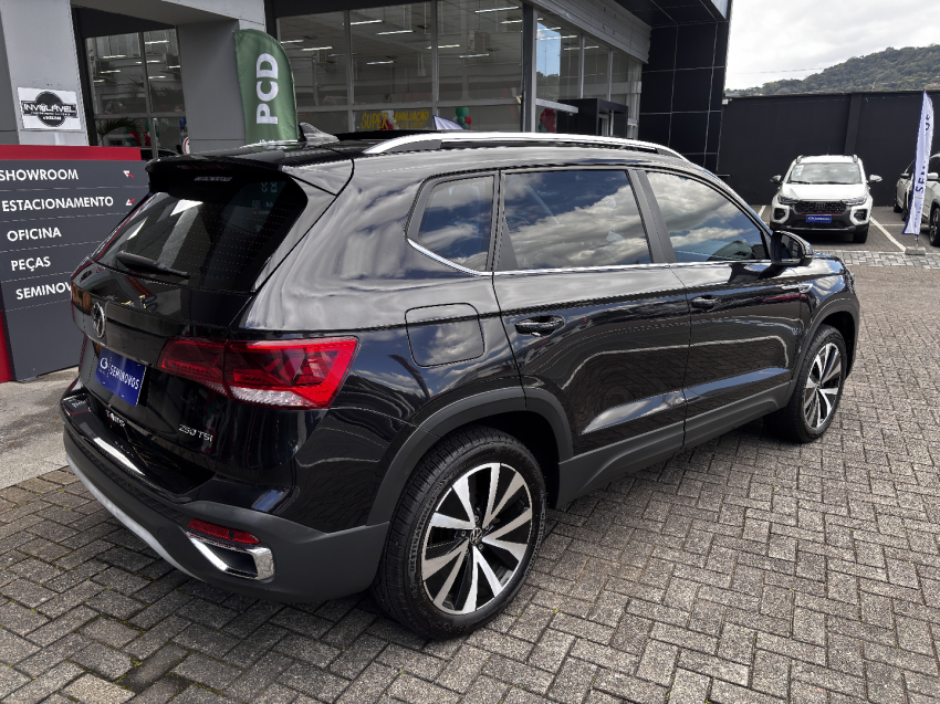 volkswagen taos 1.4 250 tsi total flex highline automatico 4p 20224