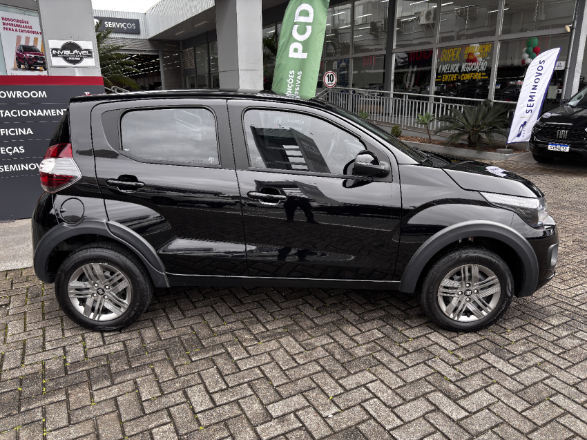 fiat mobi 1.0 firefly flex like. manual 4p 20263