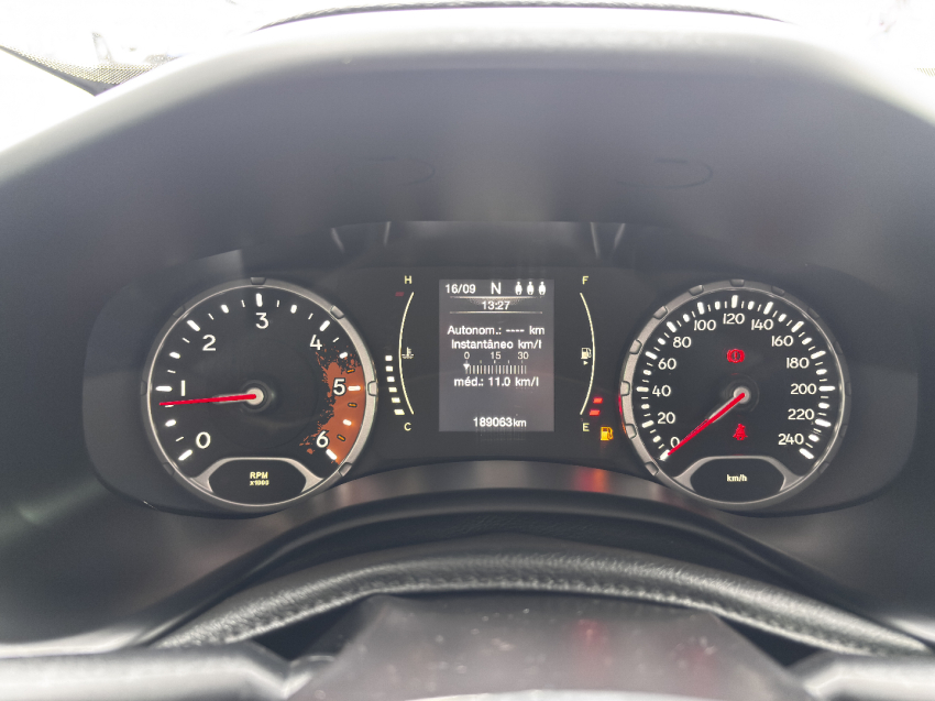 jeep renegade 2.0 16v turbo diesel longitude 4p 4x4 automatico 201620