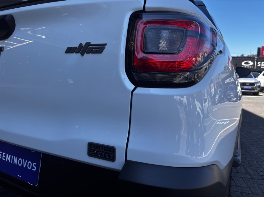 fiat strada 1.0 turbo 200 flex ultra cd cvt 4p automatico 20246