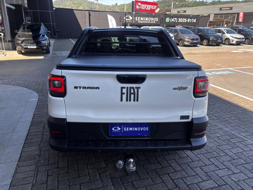 fiat strada 1.0 turbo 200 flex ultra cd cvt 4p automatico 20243