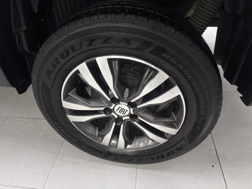 fiat toro 1.3 turbo 270 flex freedom at6 4p automatico 20227
