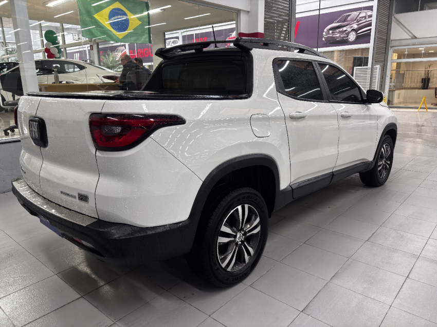 fiat toro 1.3 turbo 270 flex freedom at6 4p automatico 20223