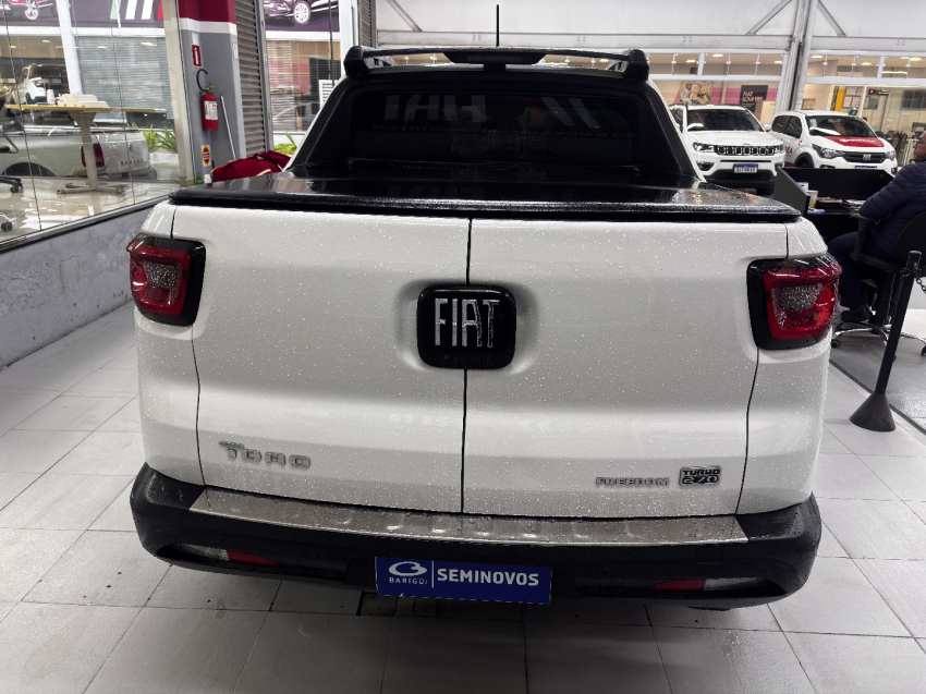 fiat toro 1.3 turbo 270 flex freedom at6 4p automatico 20224