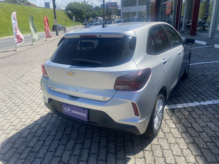 chevrolet onix 1.0 flex lt manual 2023