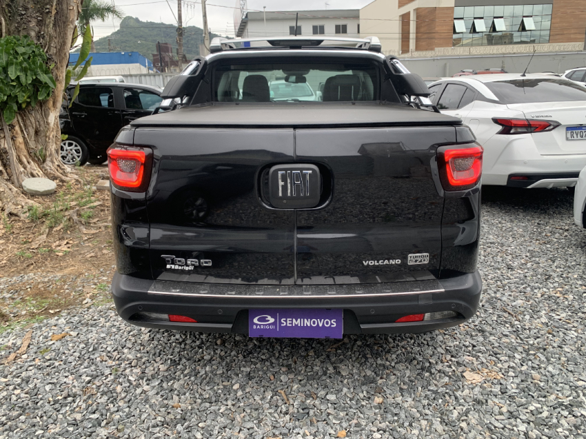 fiat toro 1.3 turbo 270 flex volcano at6 4p automatico 2022